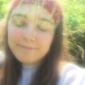 Meet your Posher, Jade